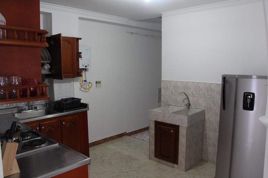 Habitaciones En Medellin Exterior photo